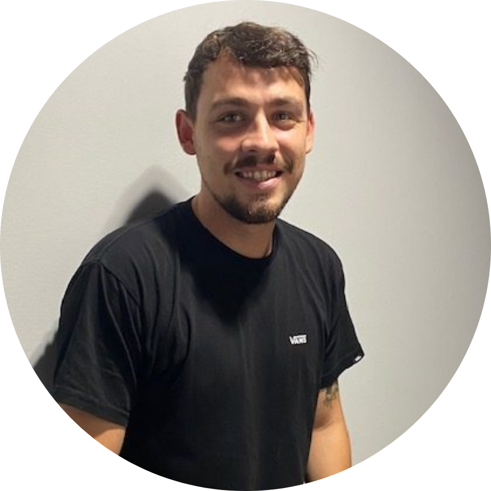 Hugo Etien, animateur jeunesse et prof de roller et de basket
